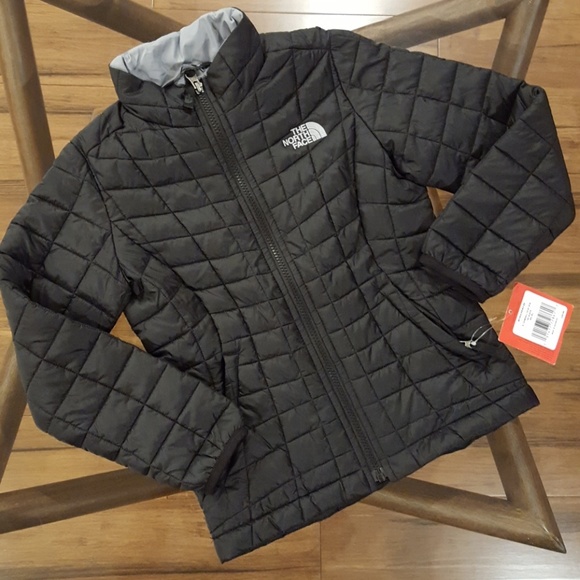The North Face Other - NWT North Face Girls Thermoball Full Zip Jacket